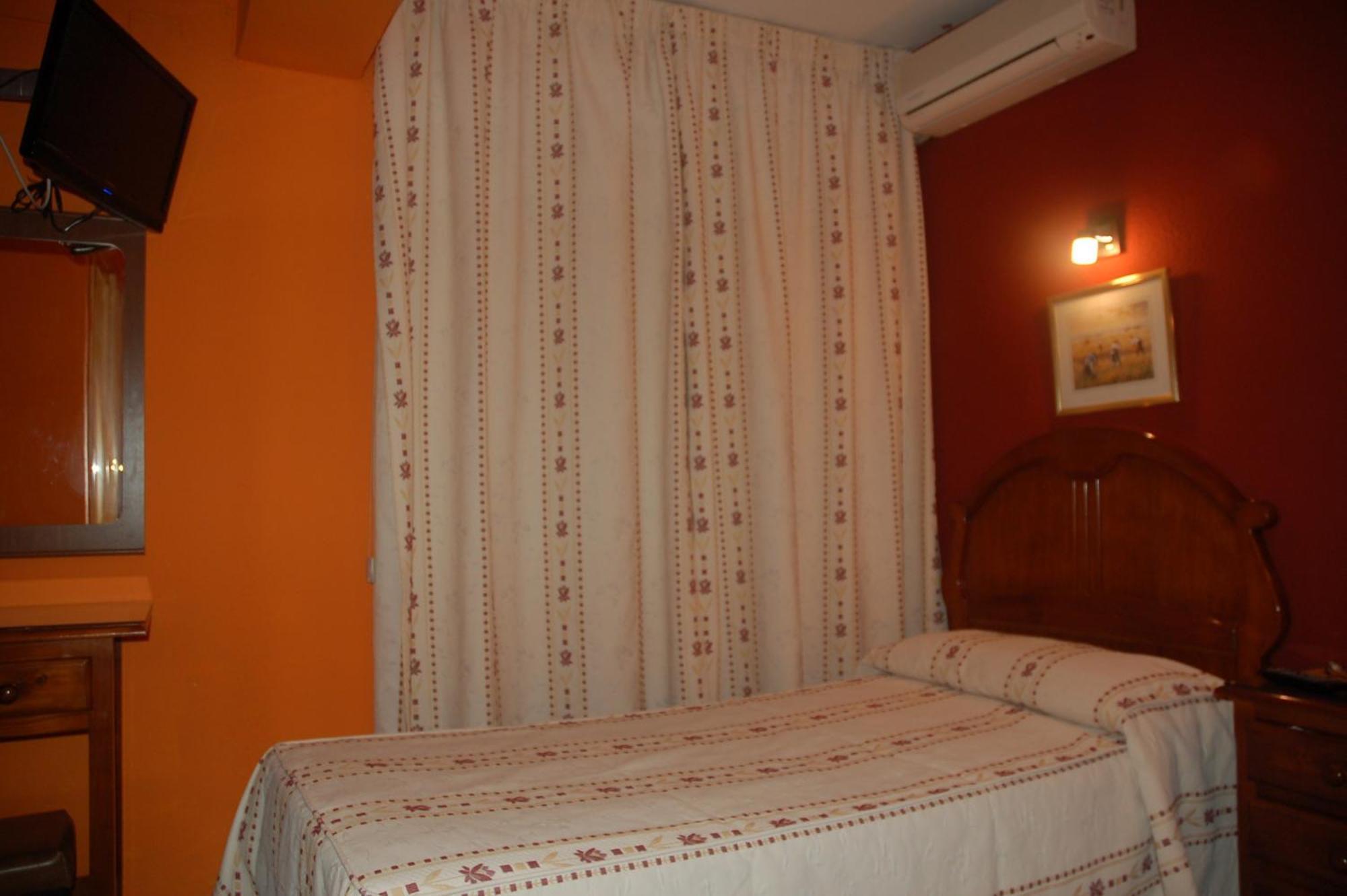 Hostal Residencia Castilla Cuenca  Exteriér fotografie